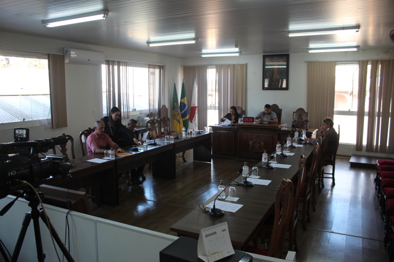 Aleitamento materno, Casa Azul e servidores do SAAE foram pautas discutidas e aprovadas em Reunião Ordinária