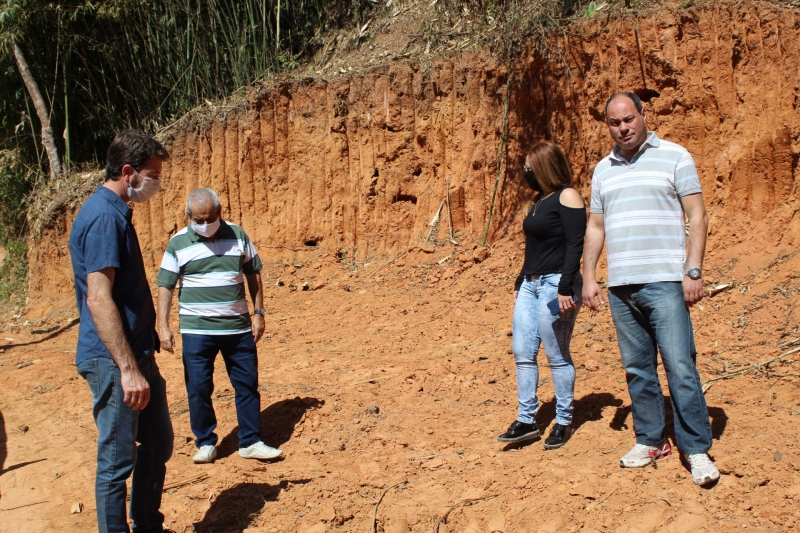Vereadores visitam locais atingidos por chuvas do início do ano em Cachoeira do Brumado