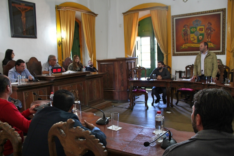 Vereadores votam sobre projeto do IPREV.