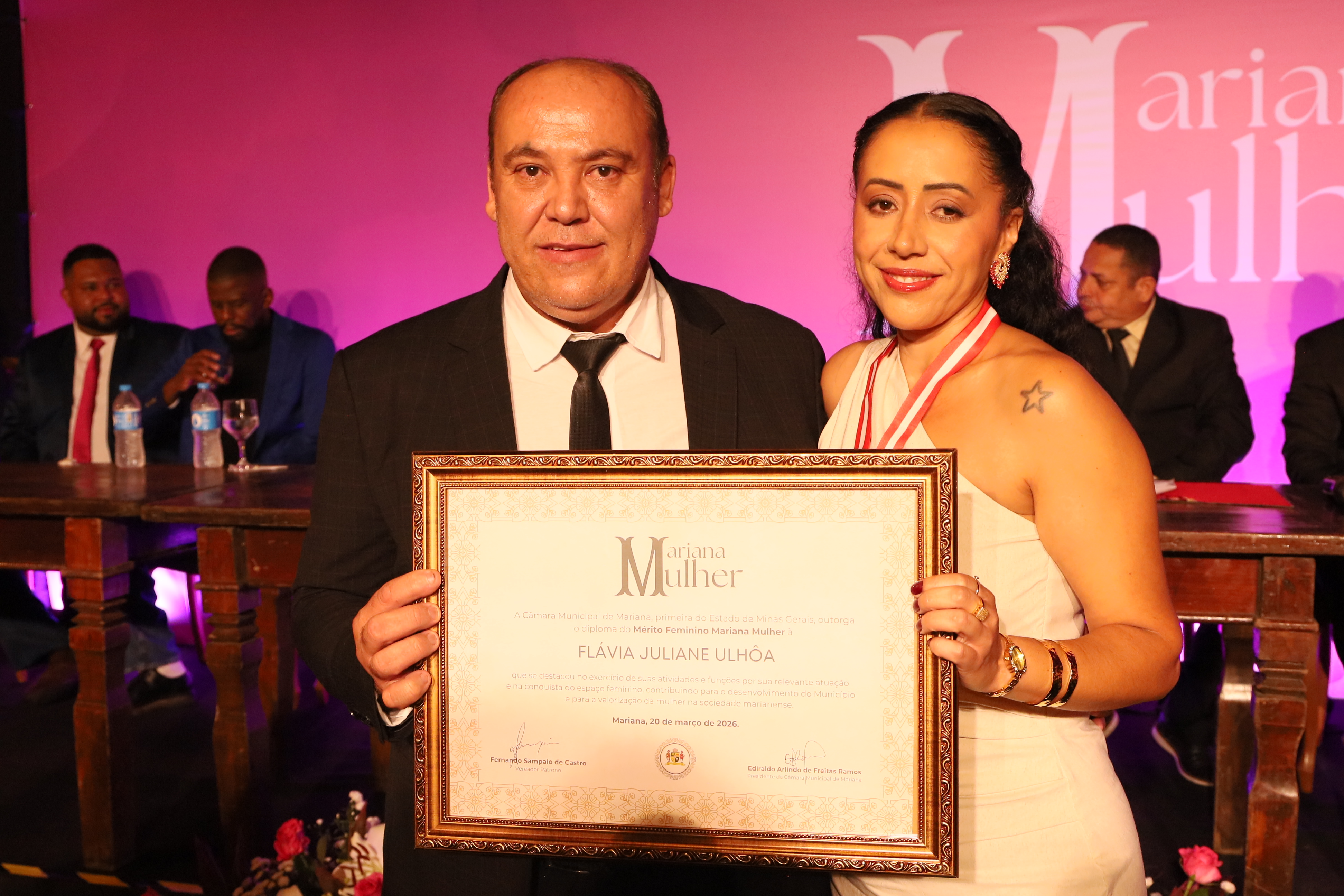 Flávia Juliane Ulhôa