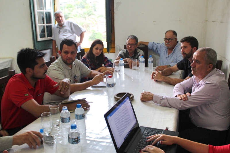 Debate sobre melhorias de segurança da Rodovia MG 129