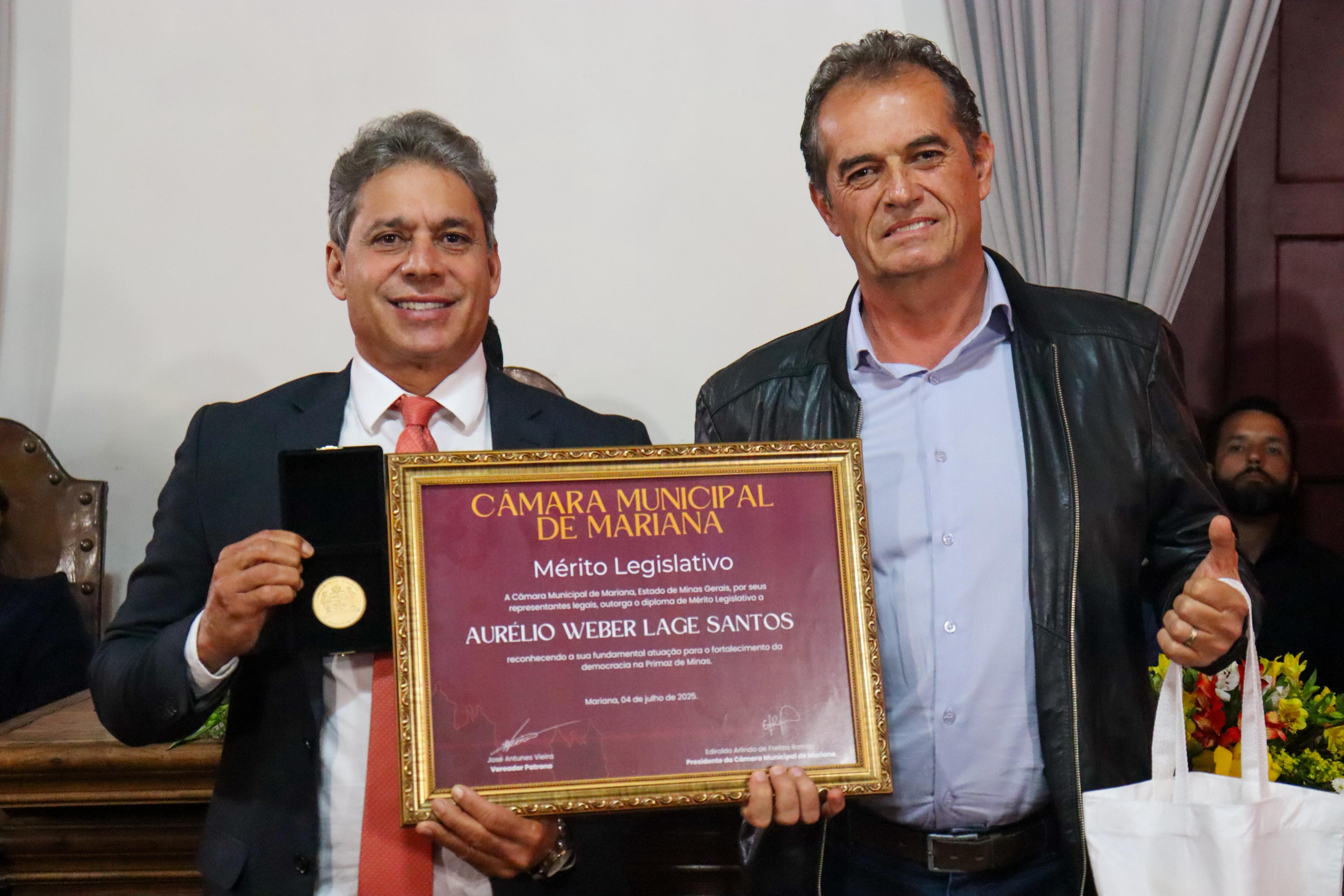 Câmara concede títulos de Cidadania Honorária e medalhas do Mérito Legislativo no dia dos seus 314 anos de fundação