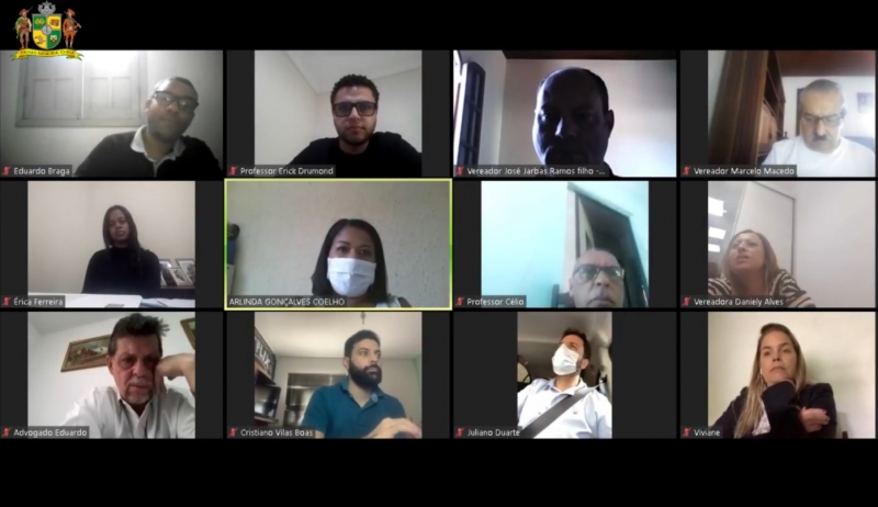 Vereadores debatem situação dos professores contratados em Mariana