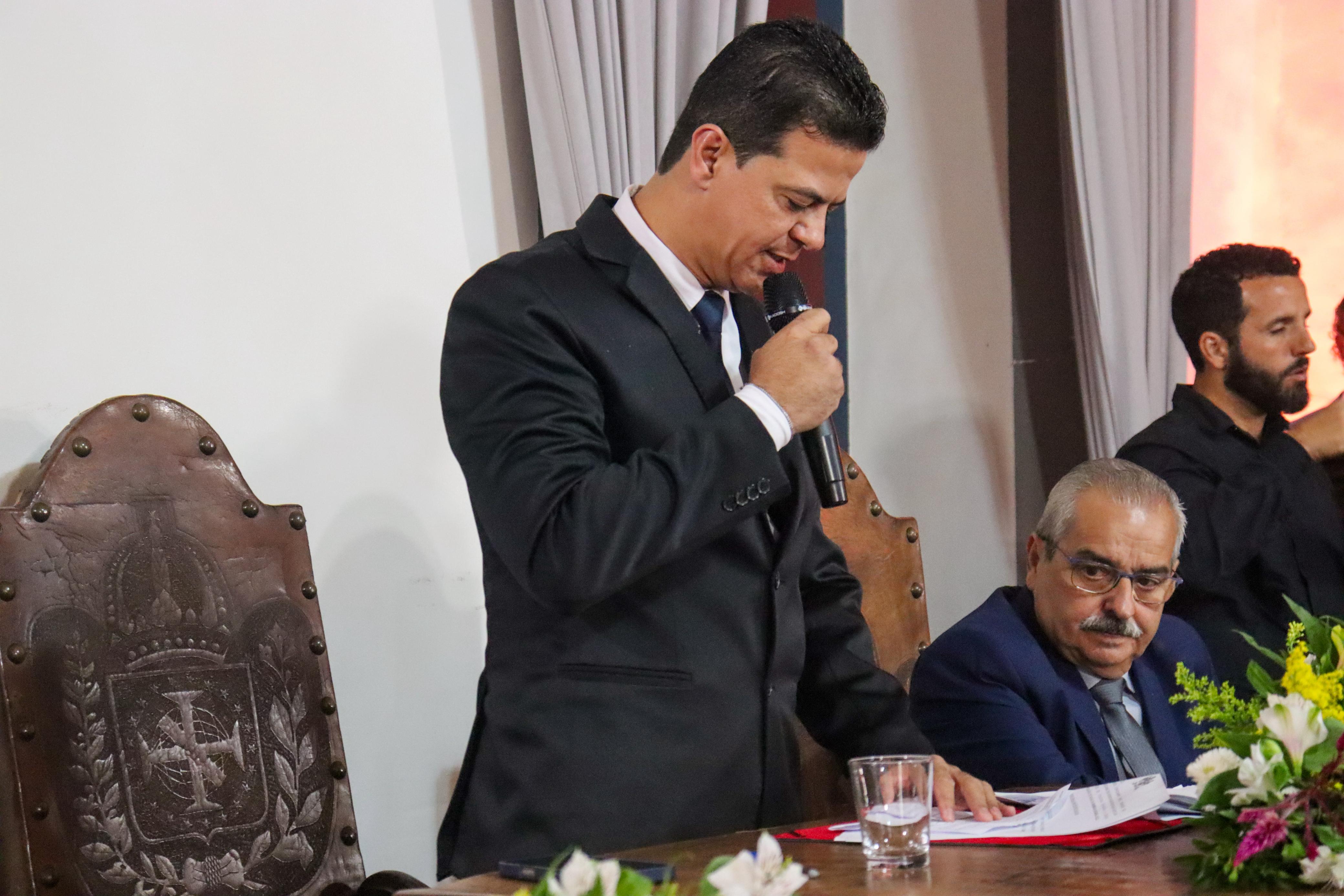 Câmara concede títulos de Cidadania Honorária e medalhas do Mérito Legislativo no dia dos seus 314 anos de fundação