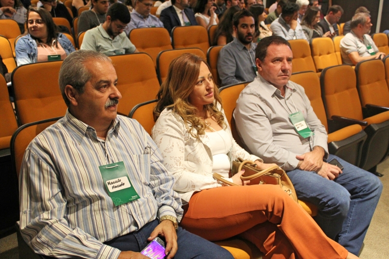 Vereadores participam de reunião que concede LOC para retorno das atividades da Samarco.