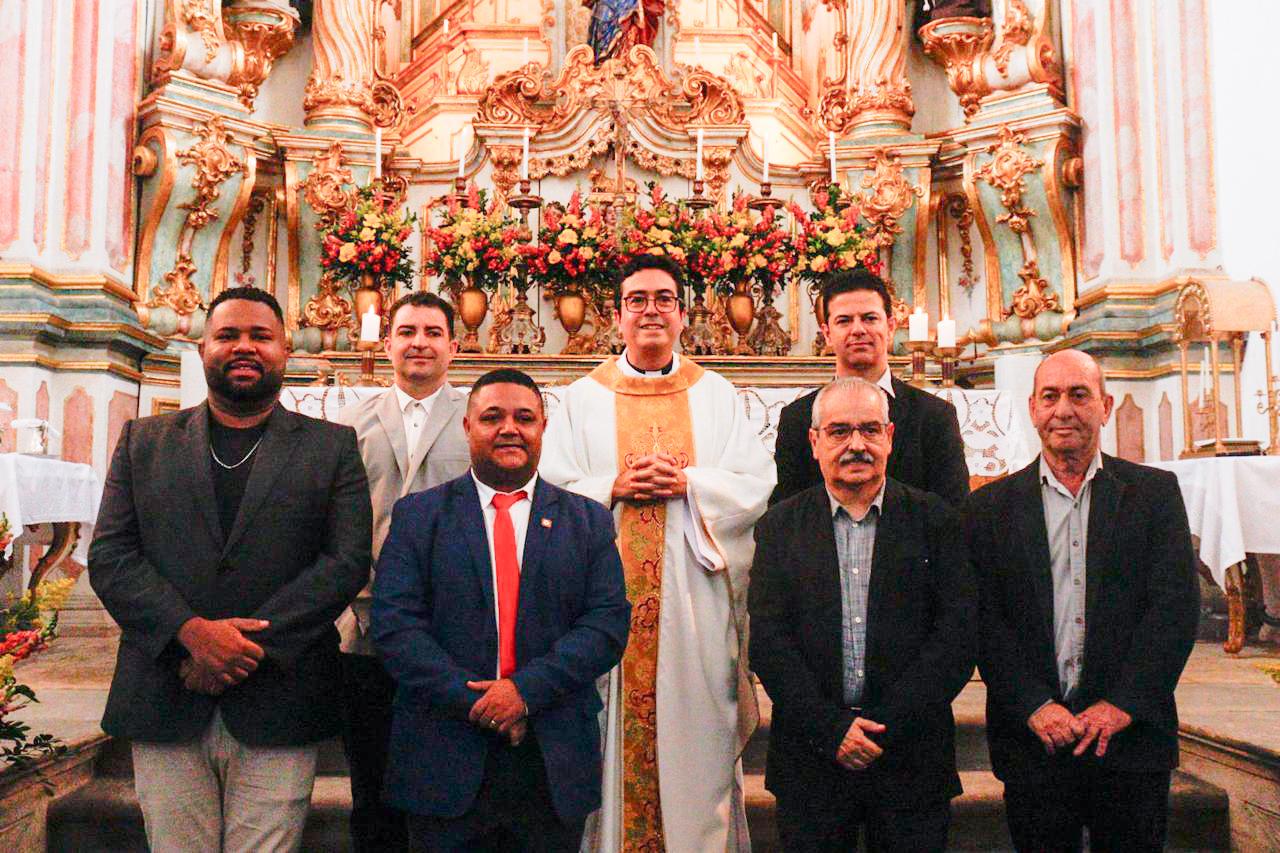 Câmara concede títulos de Cidadania Honorária e medalhas do Mérito Legislativo no dia dos seus 314 anos de fundação