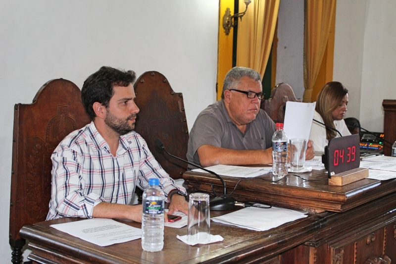 Vereadores debatem os assuntos da 31ª Reunião Ordinária.