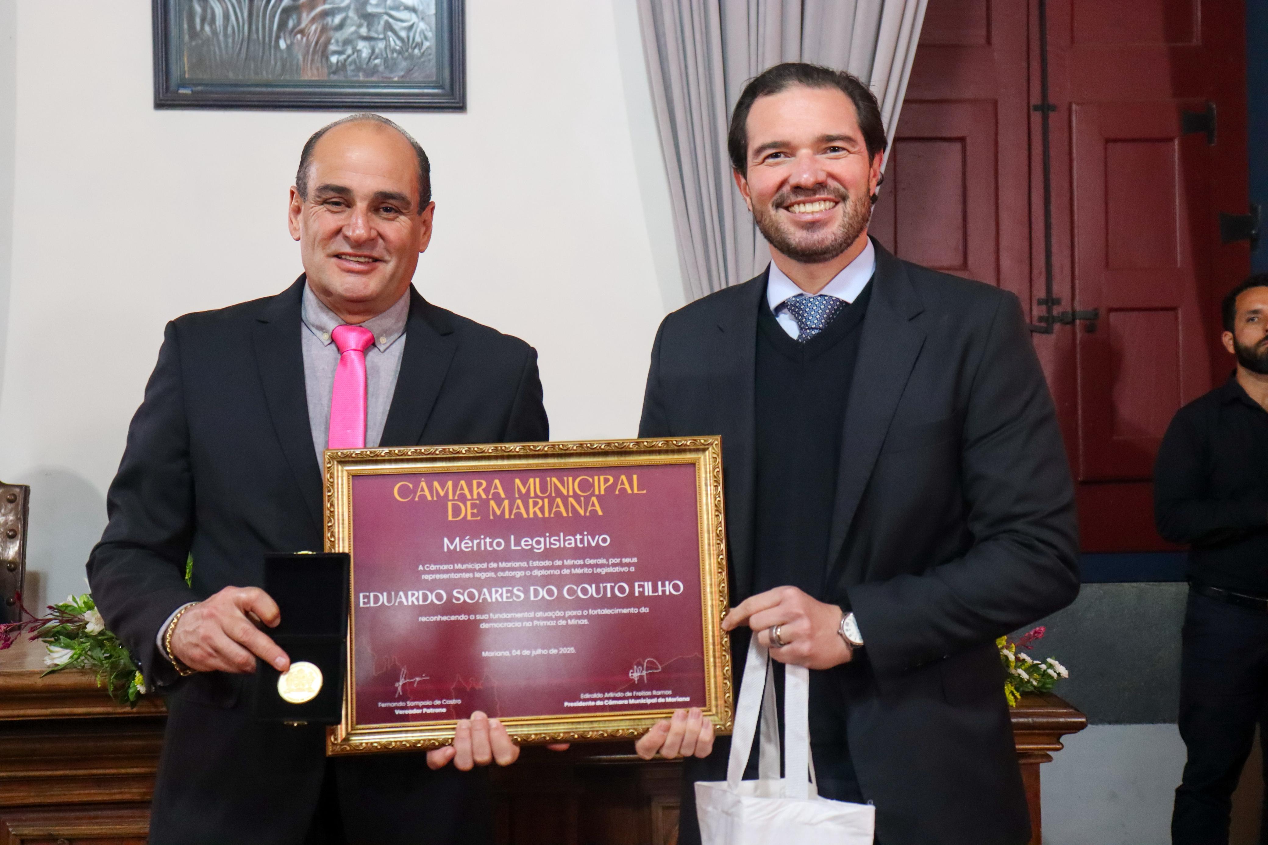 Câmara concede títulos de Cidadania Honorária e medalhas do Mérito Legislativo no dia dos seus 314 anos de fundação